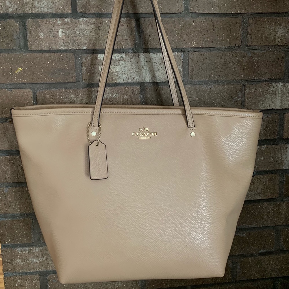 Coach tote
